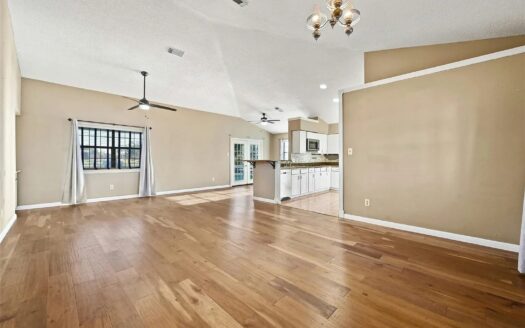 For Lease: 5.27 Acre Mini Farm, 3/2 Farm House w/New AC & Recent Wood Flooring, 3-Stall Barn, Paddocks, Pasture, RV/Boat/Hay Storage