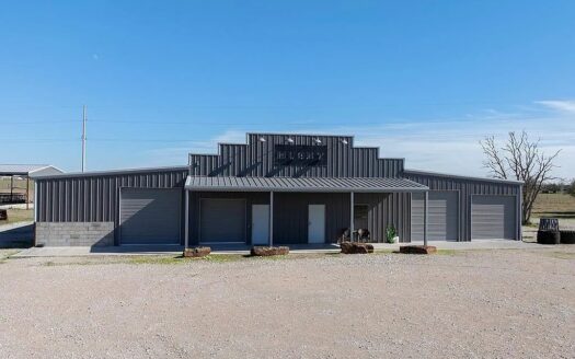 33 Acre Husky Ranch, 2000 sf Indoor Barn w/10 Custom Stalls, 1/1 Qtrs, Veterinary Workspace & Wash Station, 1/1 Guest House