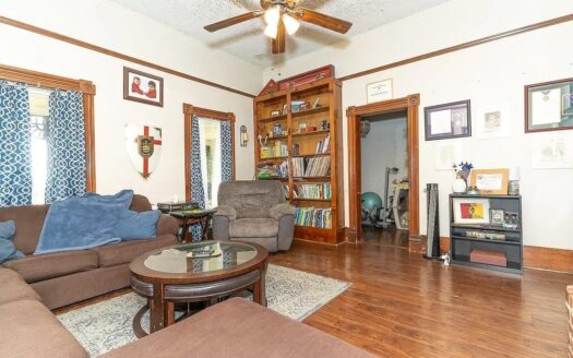 18.93 Acres, 5/2 Farmhouse, Livestock Barn w/6 Stalls, 6 Runouts, Water & Electric, Riding Arena, Pasture, Small Tank, Fenced/Cross Fenced